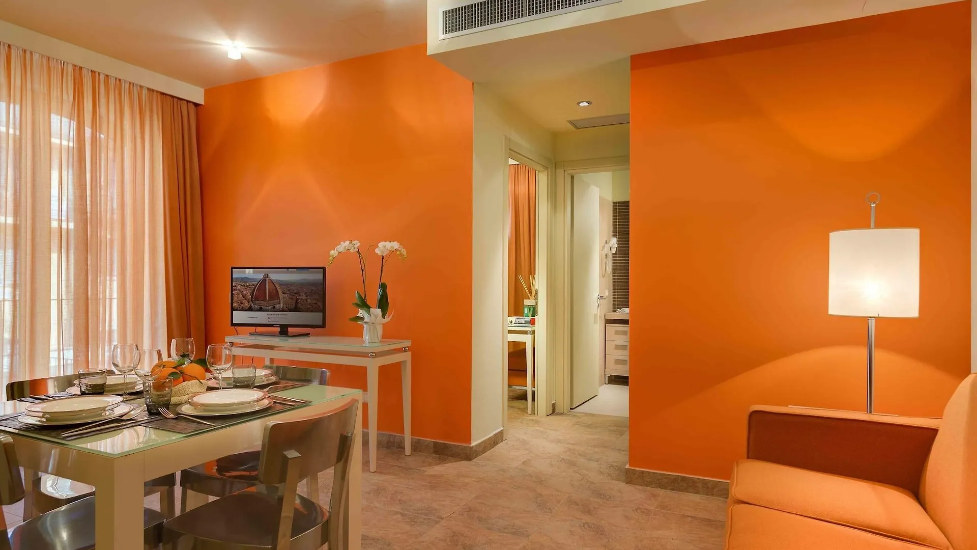 Popartment Apart otel Floransa İtalya