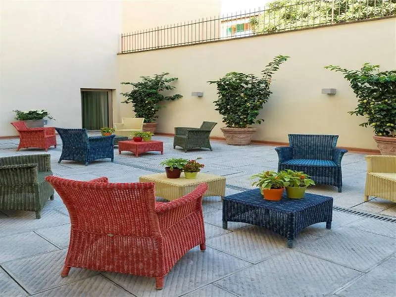 Popartment Apart otel Floransa 3*,  İtalya