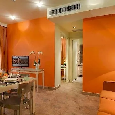 ***  Popartment Apart otel Floransa İtalya